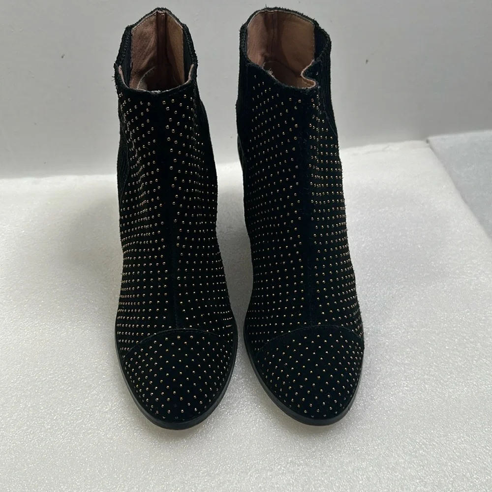Any anthropology black micro beaded suede ankle boots size 8